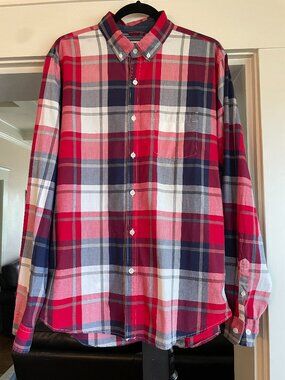 Express Soft Wash Men's Button Down - L